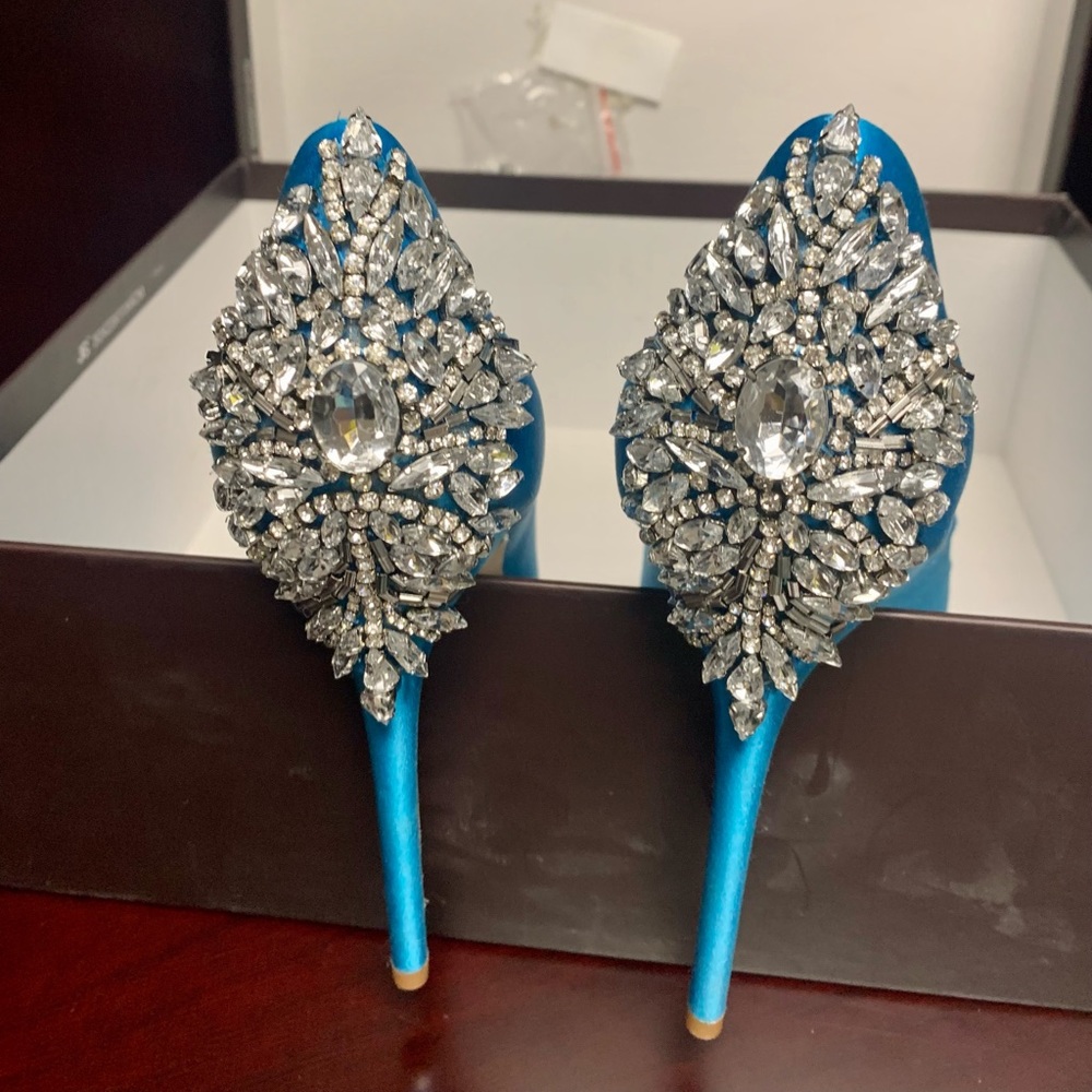 Badgley Miscka Kira Embellished Peep-Toe Evening Pump